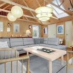 3 Bedroom Gorgeous In Rønne