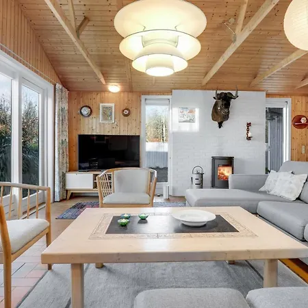 3 Bedroom Gorgeous In Nyaraló