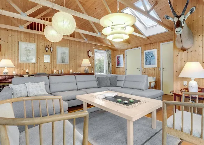 3 Bedroom Gorgeous In Rønne