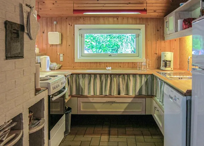 3 Bedroom Gorgeous In * Rønne